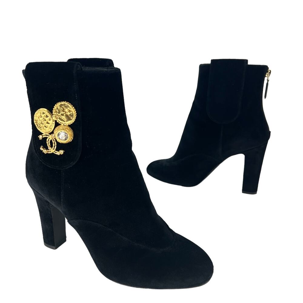 CHANEL Black Velvet Ankle Boots with Gold CC Medallion - Picture 2 of 16